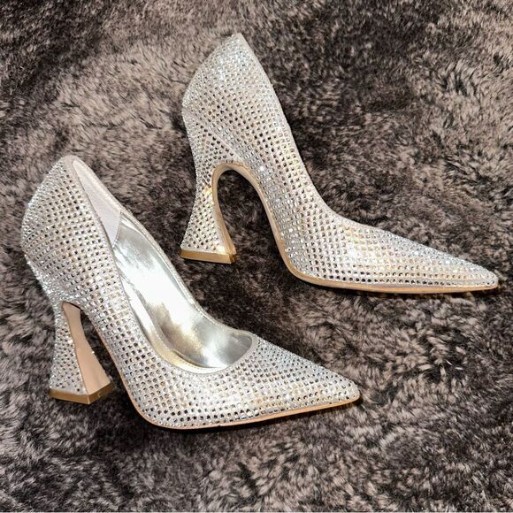 Steve Madden Silver Rhinestone Zana Crystal Pointed Toe Heels Sz 6.5 Homecoming - Picture 2 of 12